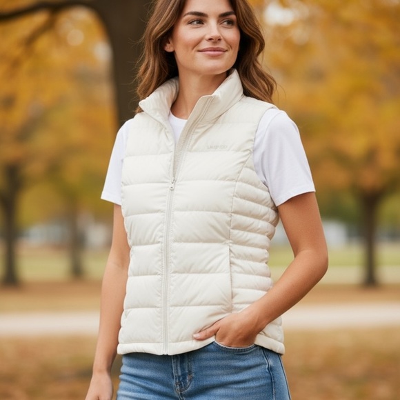 NEW Lands’End FeatherFree Quilted Insulated Vest Woman size L - Picture 12 of 12